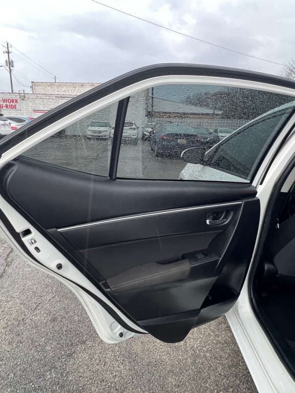 2019 Toyota Corolla Image 11