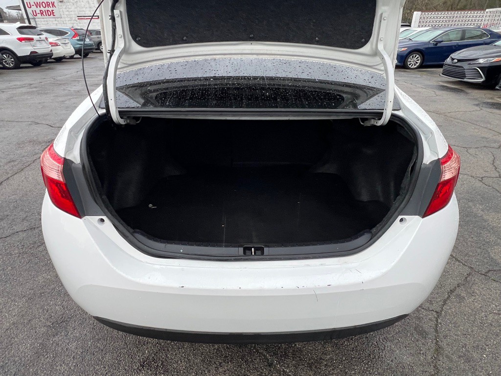 2019 Toyota Corolla Image 20