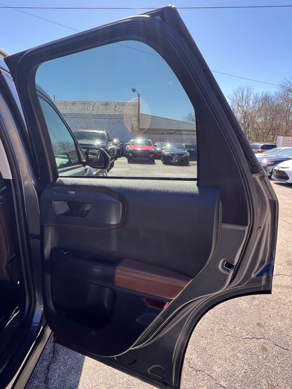 2021 Ford Bronco Image 13