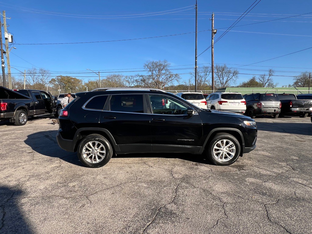 2019 Jeep Cherokee Image 6