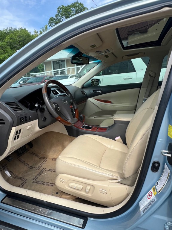 2010 Lexus ES Image 8