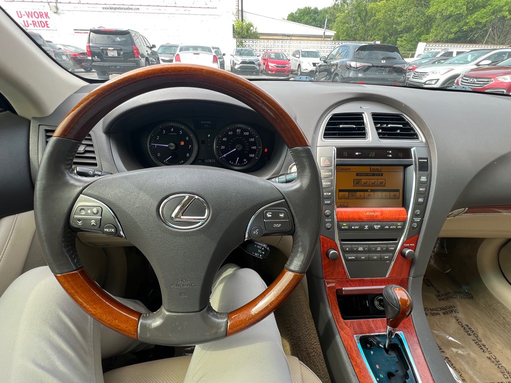 2010 Lexus ES Image 16