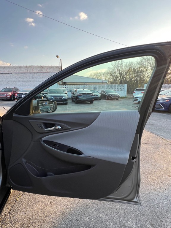 2022 Chevrolet Malibu Image 15