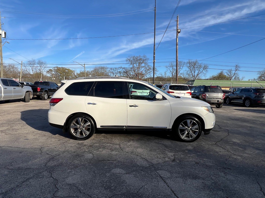 2013 Nissan Pathfinder Image 6