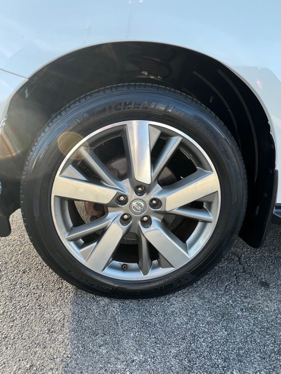 2013 Nissan Pathfinder Image 23