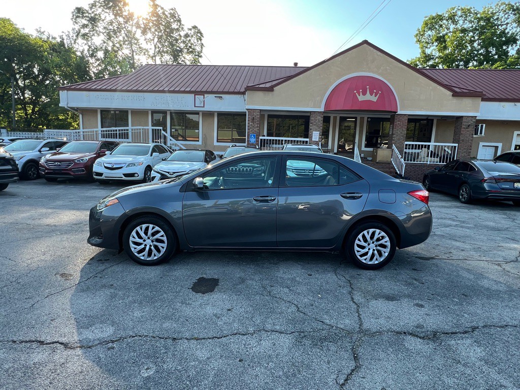 2019 Toyota Corolla Image 2
