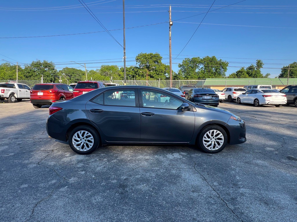 2019 Toyota Corolla Image 6