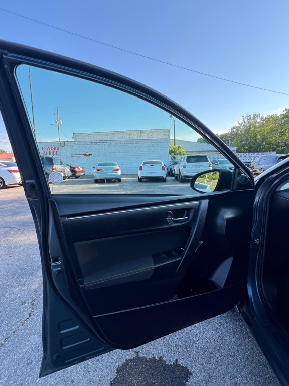 2019 Toyota Corolla Image 9