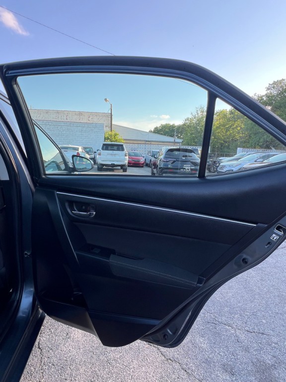 2019 Toyota Corolla Image 13