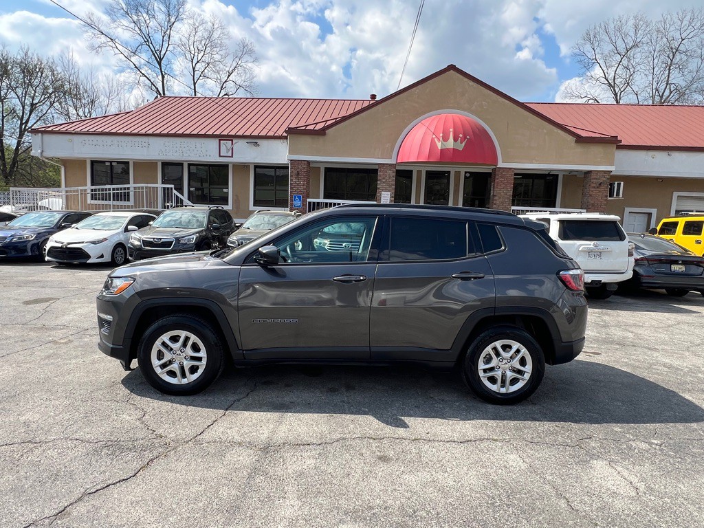 2018 Jeep Compass Image 2