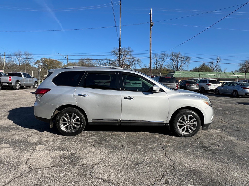 2013 Nissan Pathfinder Image 6