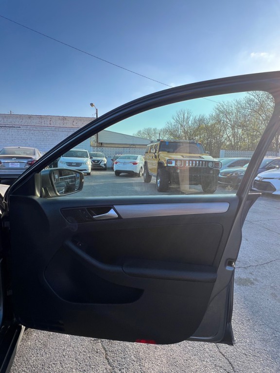 2014 Volkswagen Jetta Image 15