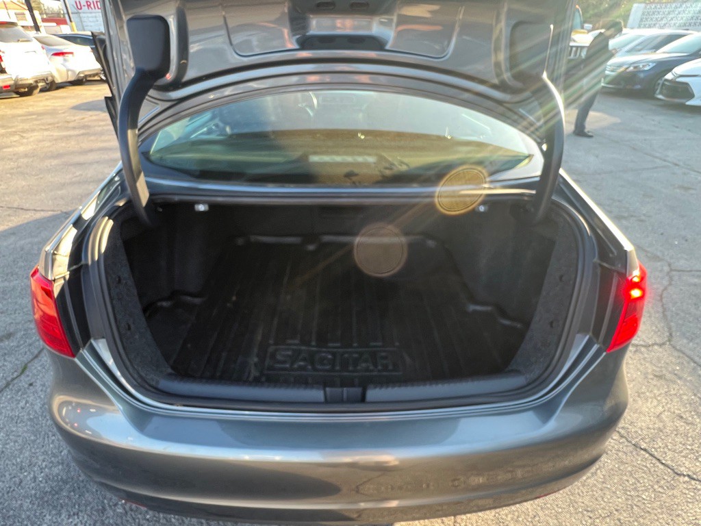 2014 Volkswagen Jetta Image 20