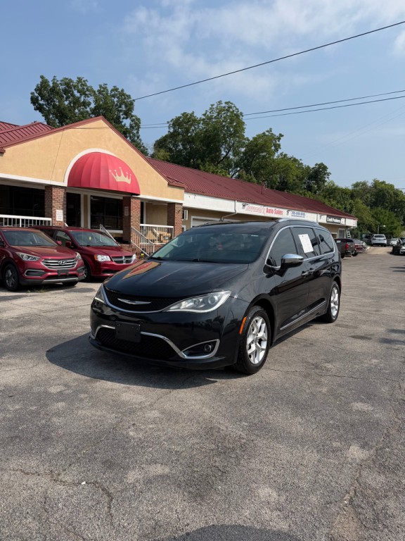2020 Chrysler Pacifica Image 1