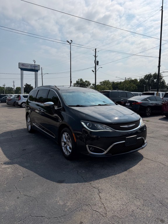 2020 Chrysler Pacifica Image 7