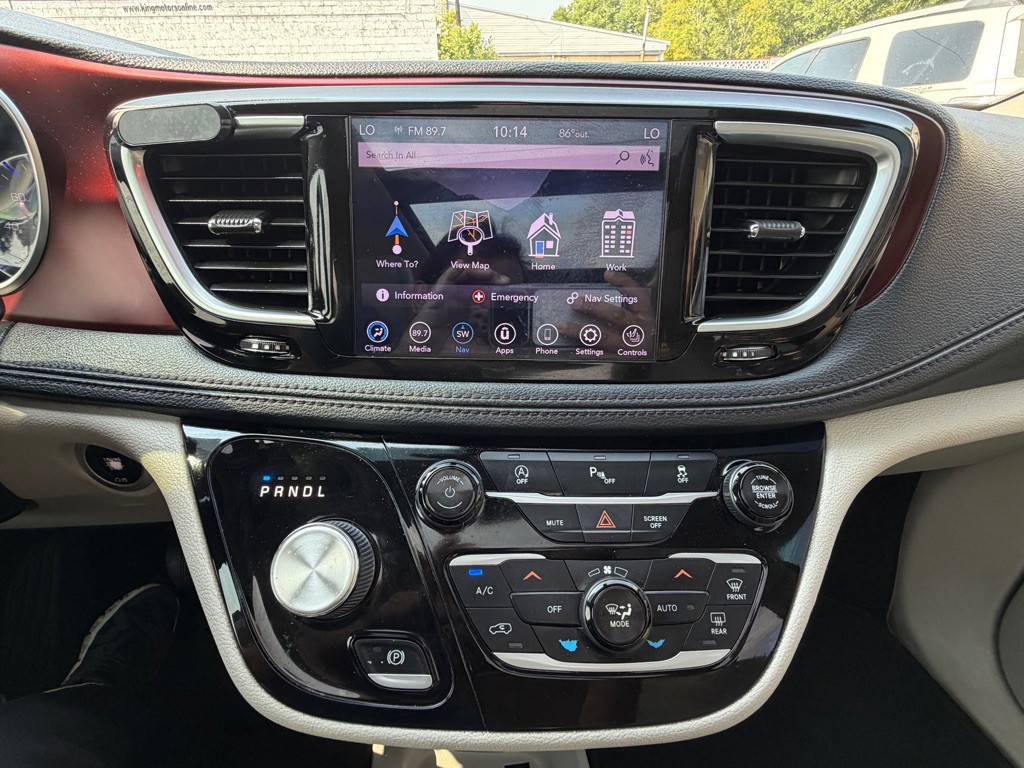 2020 Chrysler Pacifica Image 11