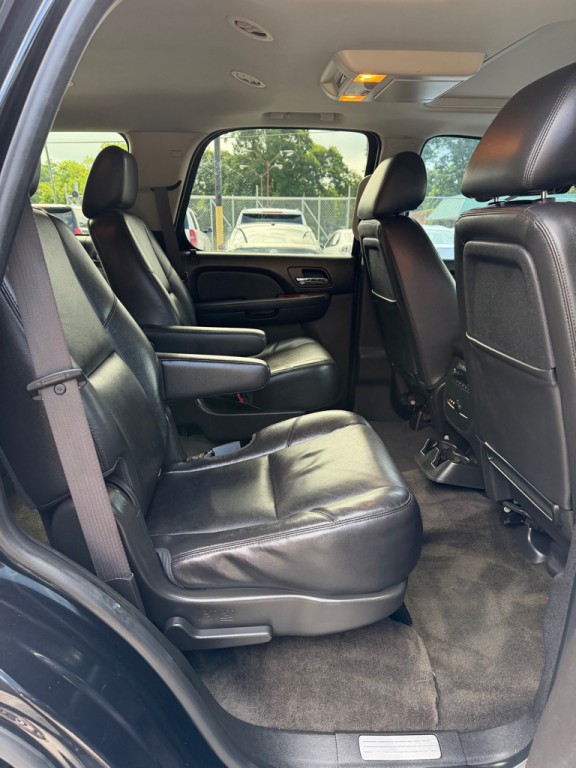 2013 Chevrolet Tahoe Image 20