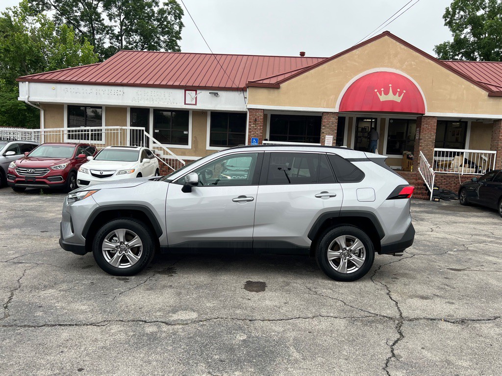 2025 Toyota Rav4 Image 2