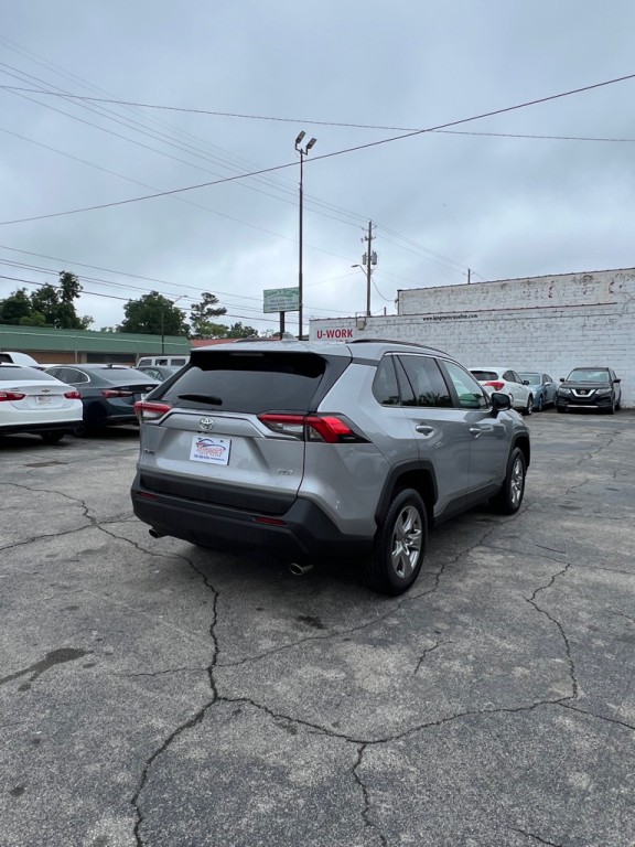 2025 Toyota Rav4 Image 5