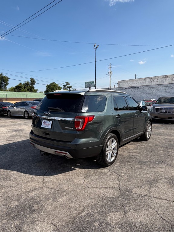 2016 Ford Explorer Image 5