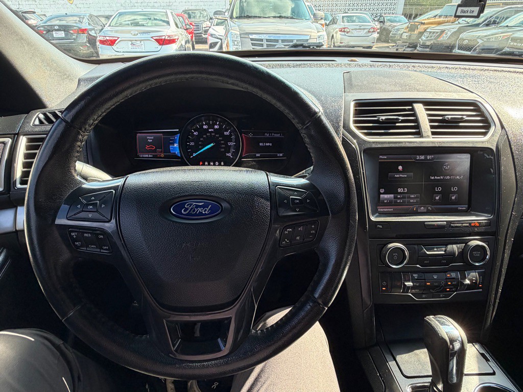 2016 Ford Explorer Image 10