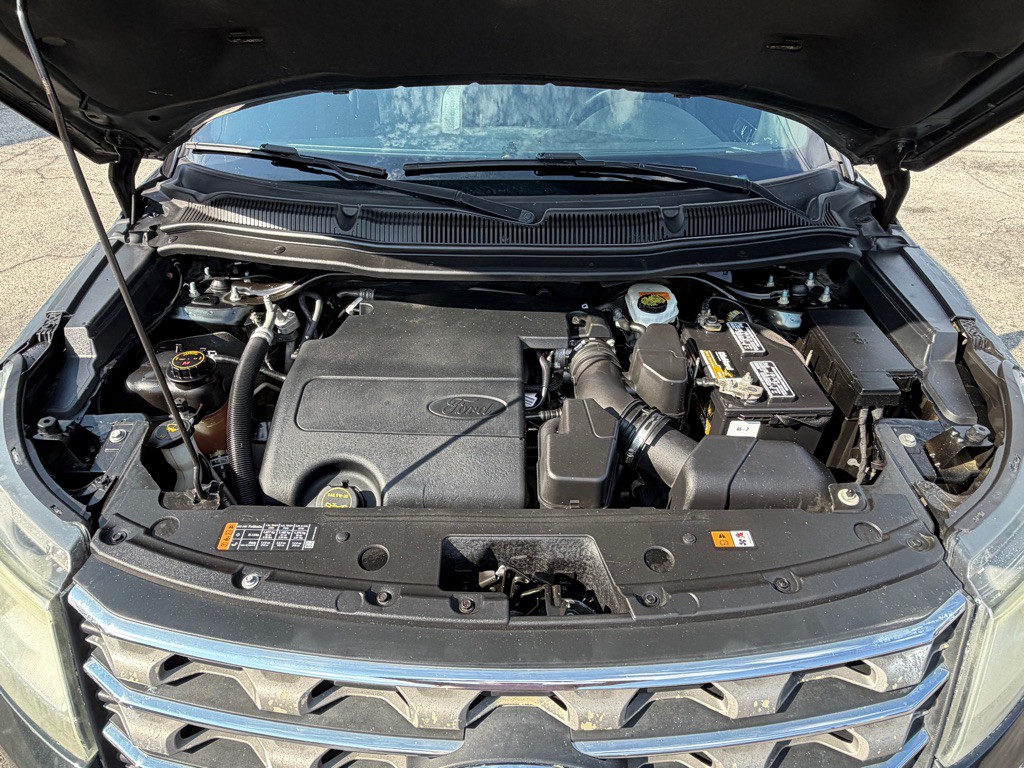 2016 Ford Explorer Image 21
