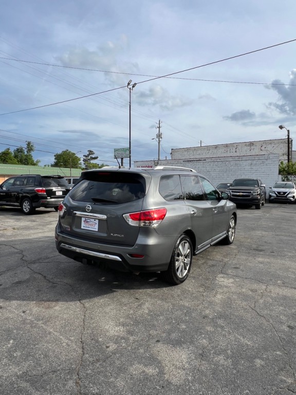 2016 Nissan Pathfinder Image 5