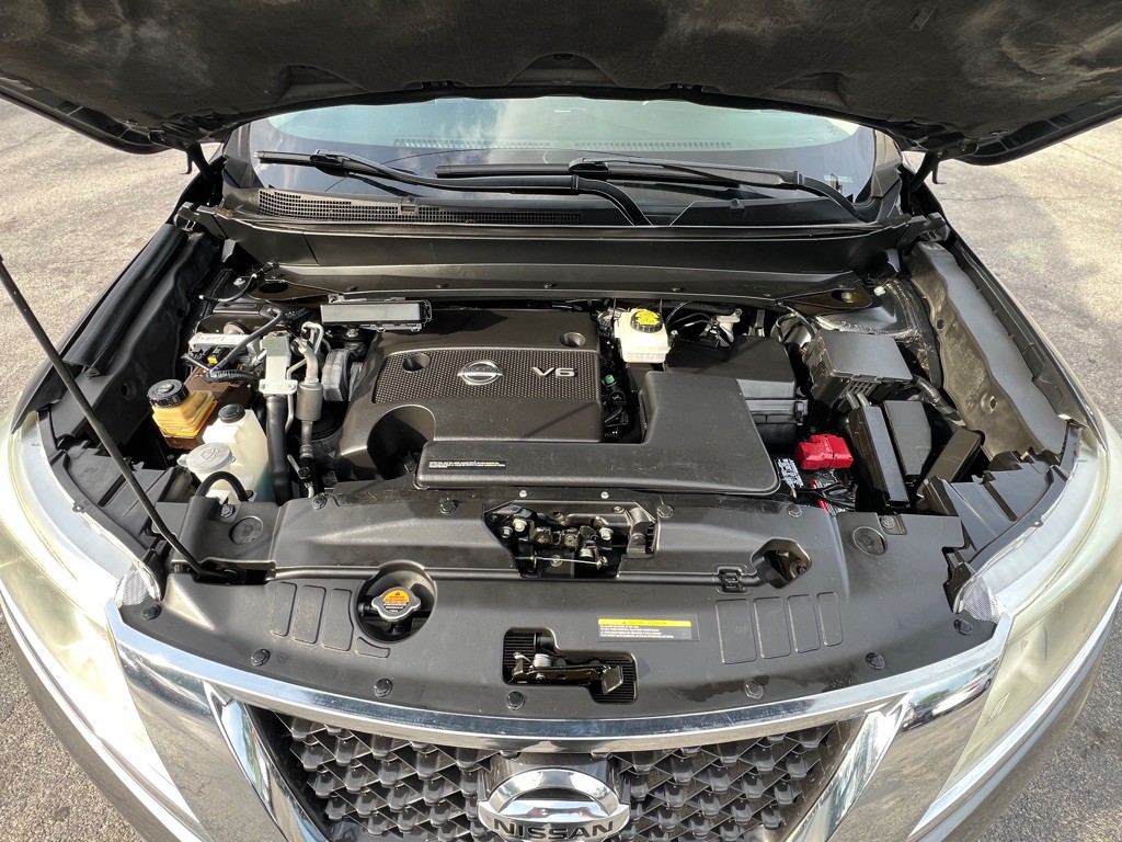2016 Nissan Pathfinder Image 21