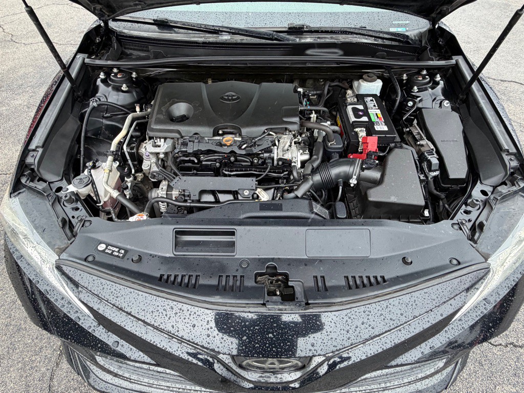 2019 Toyota Camry Image 21