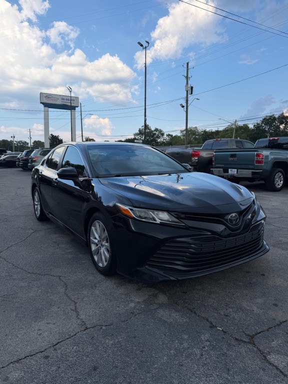 2019 Toyota Camry Image 7
