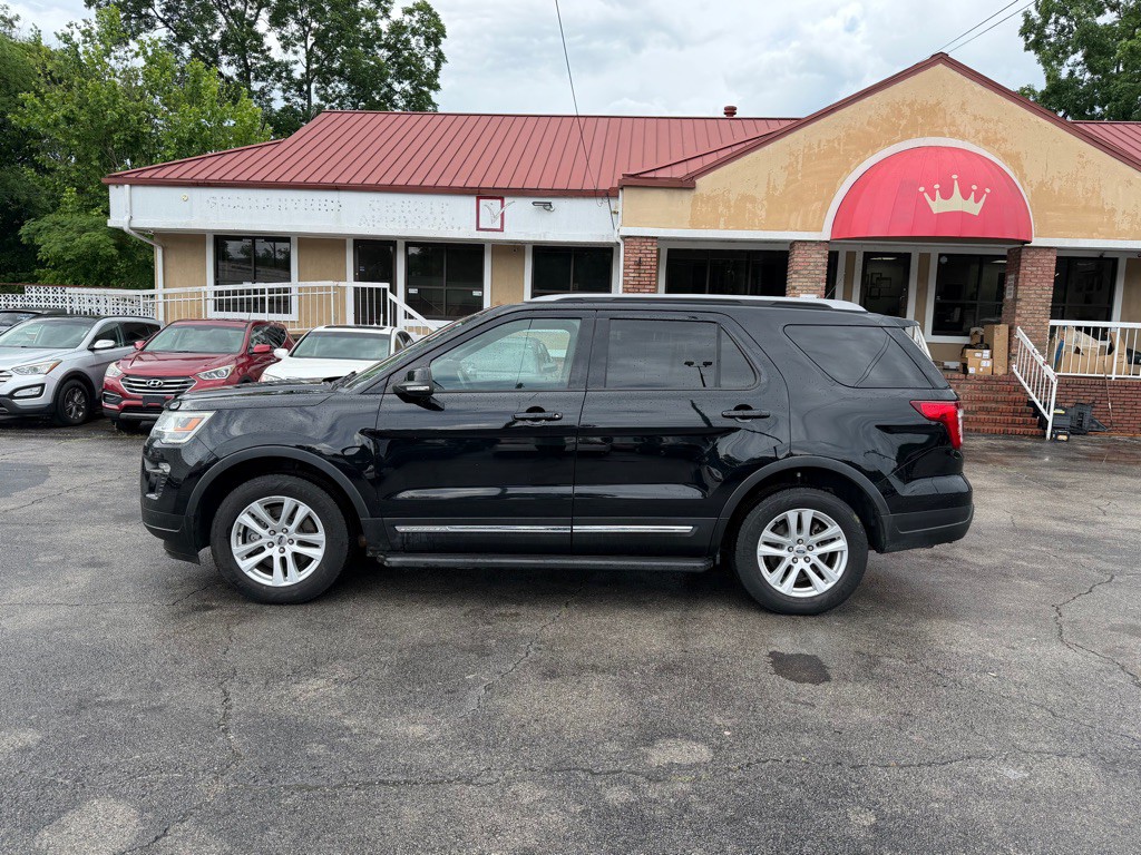 2018 Ford Explorer Image 2