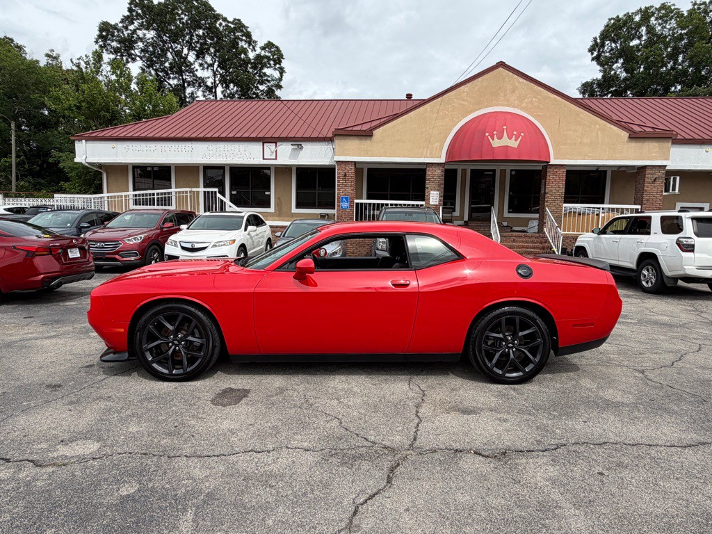 2019 Dodge Challenger Image 2