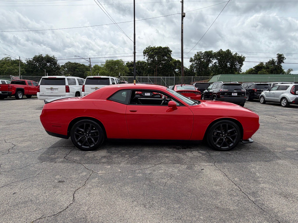 2019 Dodge Challenger Image 6
