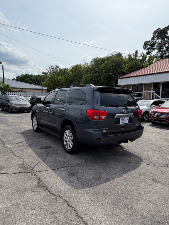 2008 Toyota Sequoia Image 3