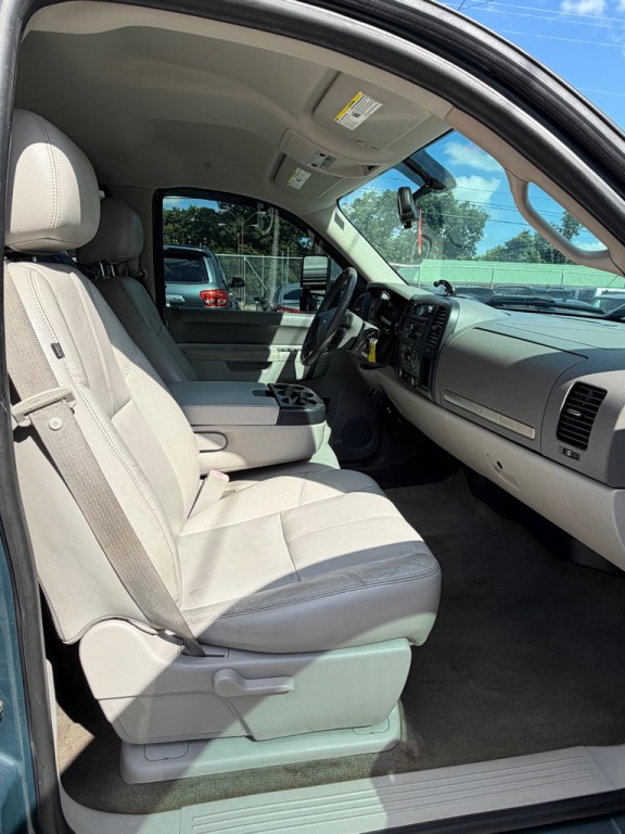 2012 Chevrolet Silverado 1500 Image 19