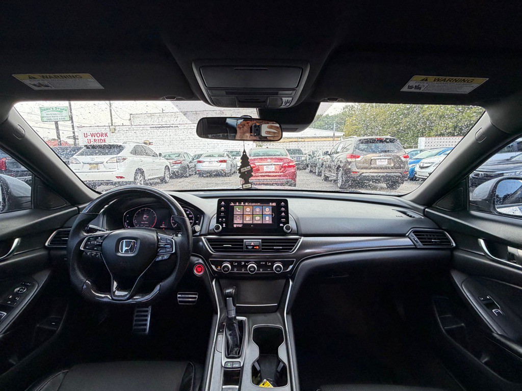 2018 Honda Accord Image 13