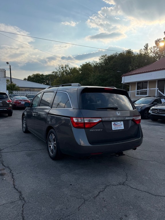 2013 Honda Odyssey Image 3