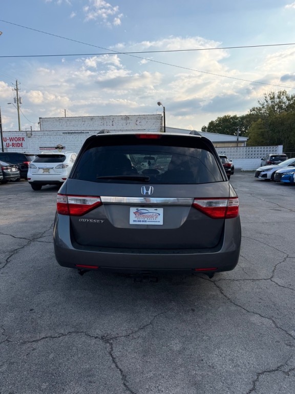 2013 Honda Odyssey Image 4