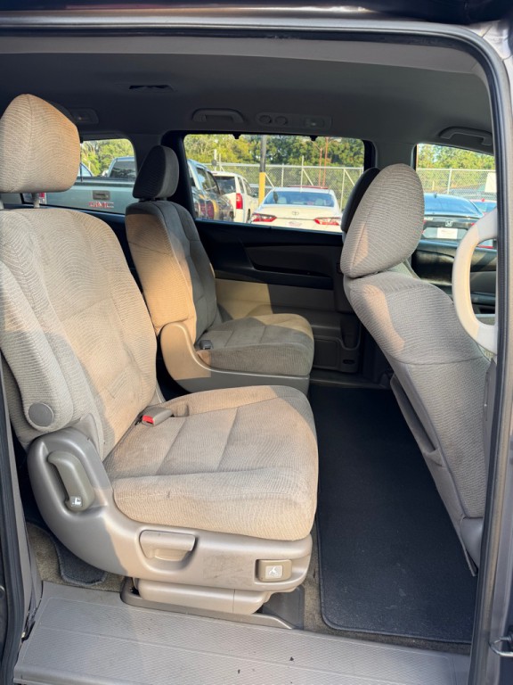 2013 Honda Odyssey Image 17