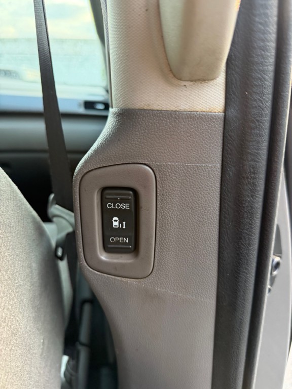2013 Honda Odyssey Image 20