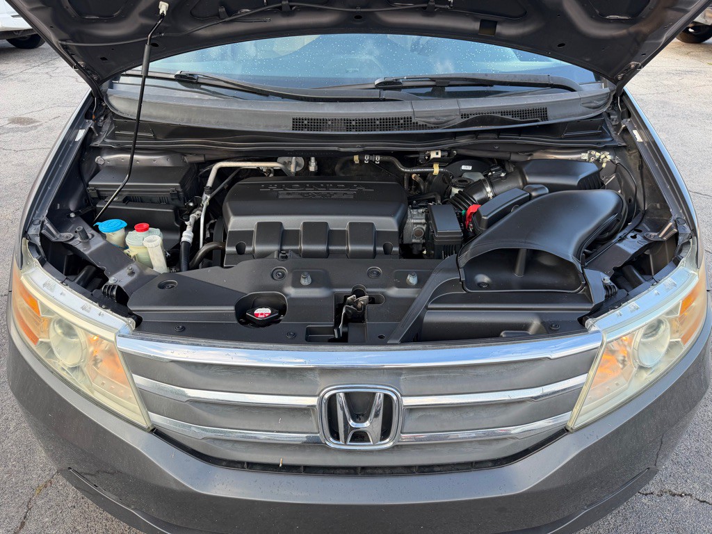 2013 Honda Odyssey Image 24