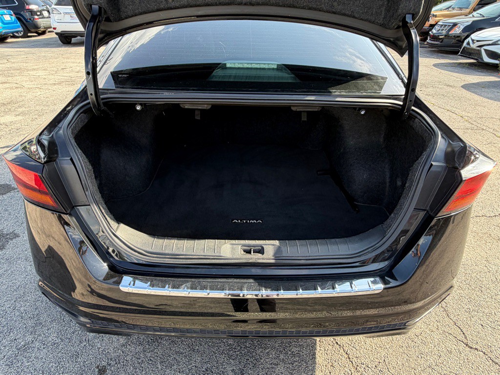 2019 Nissan Altima Image 20