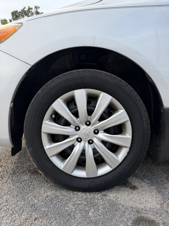 2013 Toyota Corolla Image 21