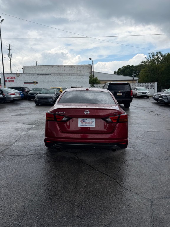 2020 Nissan Altima Image 4