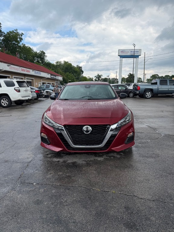 2020 Nissan Altima Image 8