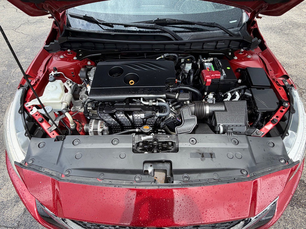 2020 Nissan Altima Image 21