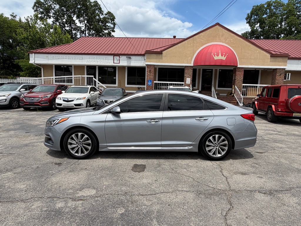 2015 Hyundai Sonata Image 2