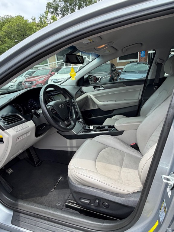 2015 Hyundai Sonata Image 10