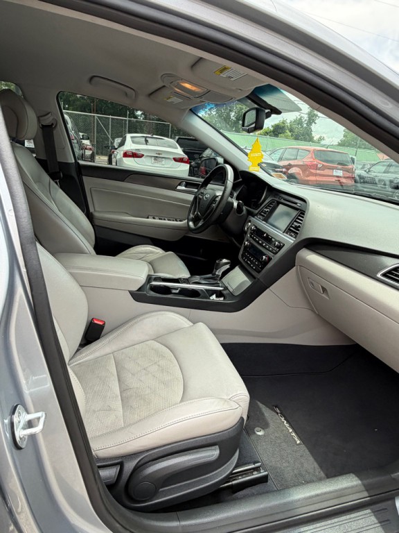 2015 Hyundai Sonata Image 16