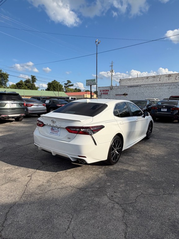 2021 Toyota Camry Image 5